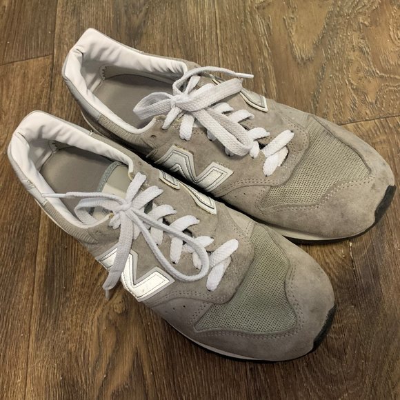 new balance 995 classic gold